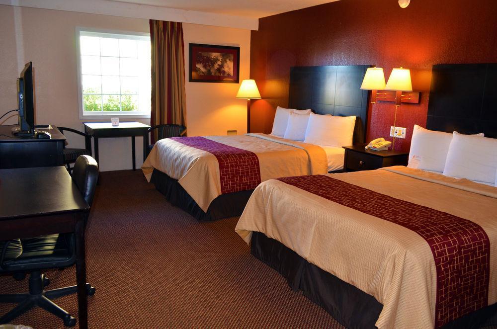 Red Roof Inn Lumberton Extérieur photo