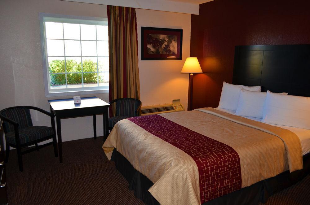 Red Roof Inn Lumberton Extérieur photo